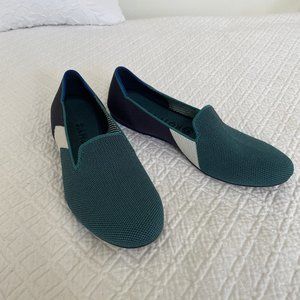 Rothy's Juniper Green Loafers *RARE* Size 9.5